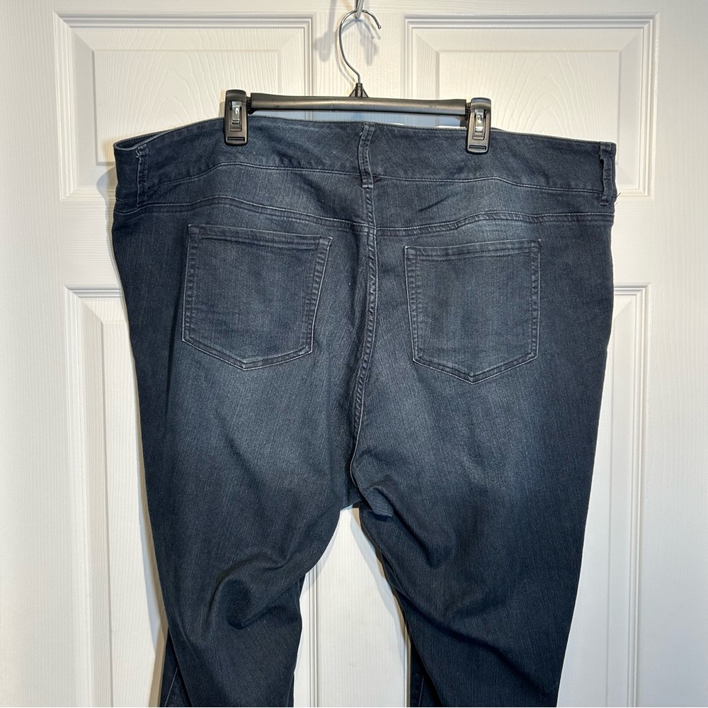 Torrid Stonewashed Skinny Jeans - Picture 5 of 7